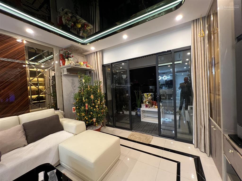 Bán căn hộ 100m2 6.9 tỷ chung cư hh1 tại dương đình nghệ, cầu giấy 0988 579 ***