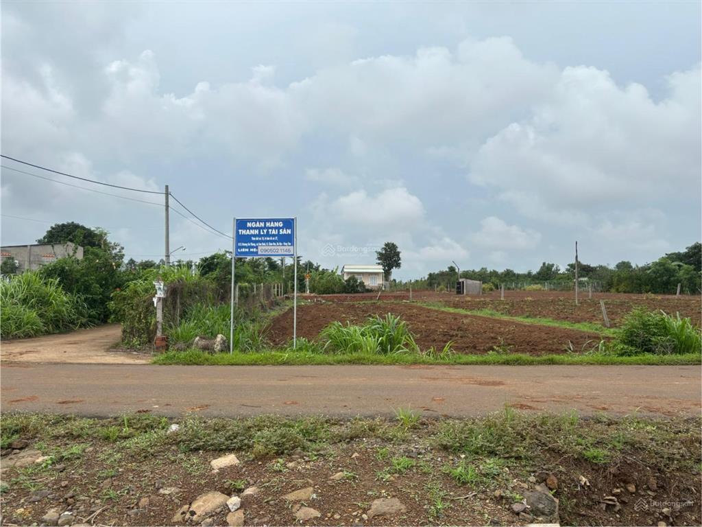Đất thanh lý ngân hàng tại sơn bình, 562m2, hai mặt tiền chỉ 1 tỷ 50 triệu