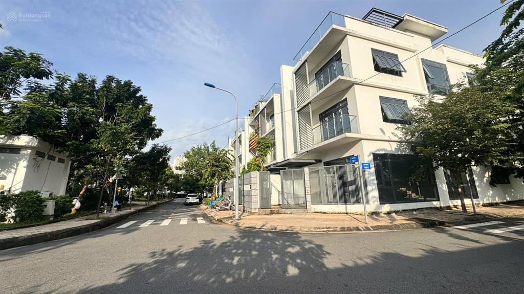Bán nhà phố 2 mặt tiền an phú newcity đã có sổ hồng