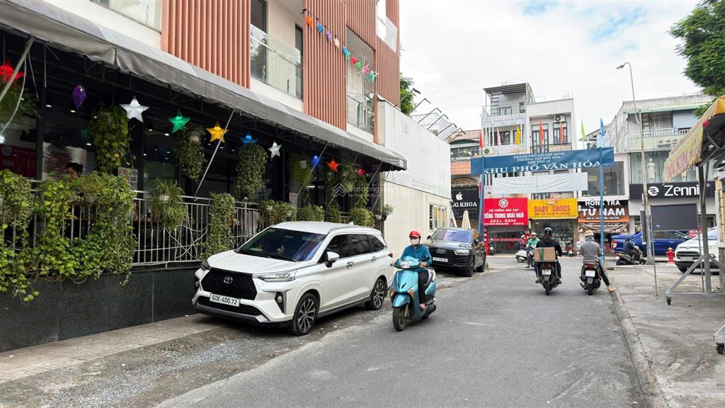 Khu sân bay lê văn sỹ 6x15, 90m2, 4 tầng, kinh doanh 18 tỷ thông tân canh