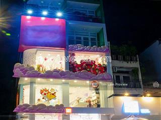 Cho thuê nhà 2 mặt tiền nguyễn trãi, q5, 2 căn gộp lại, 7 tầng, 122m2 đất