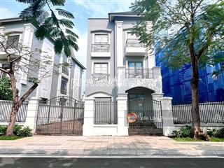 Bán biệt thự khu vinhome q9, căn view sông, 15x23m đất, 4 tầng, nhà thô, 71 tỷ