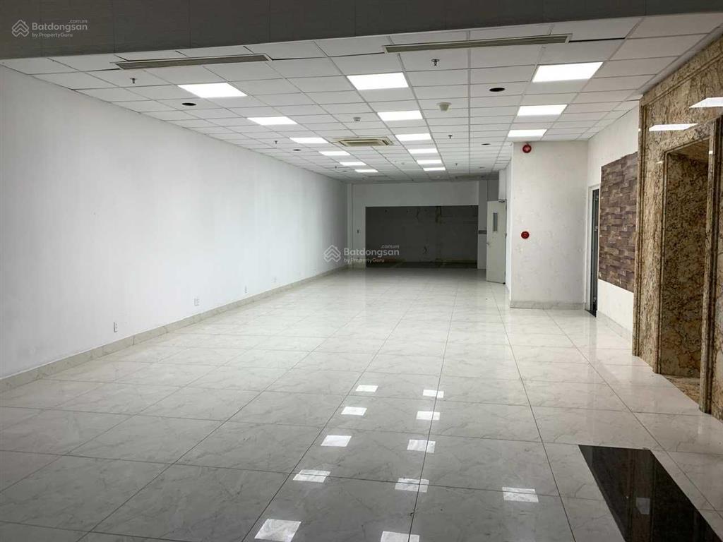 Cho thuê 86m2 văn phòng tòa nhà 8 tầng khu saigon pearl mt nguyễn hữu cảnh q. bình thạnh 30 tr/th