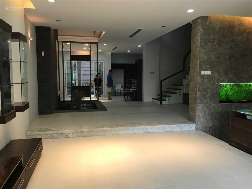 Cho thuê villa saigon pearl nguyên căn 95 triệu/th, 0932 069 *** huy
