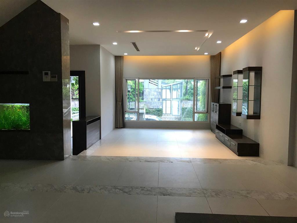 Cho thuê villa saigon pearl nguyên căn 95 triệu/th, 0932 069 *** huy