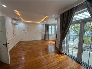 Cho thuê villa saigon pearl 90 triệu/tháng hoàn thiện đẹp trong t7.2025 500m2 sử dụng ở hoặc vp