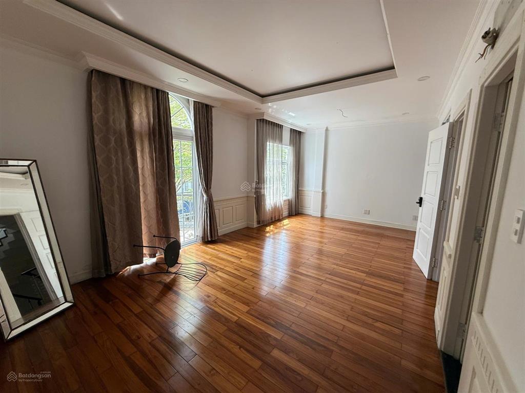 Cho thuê biệt thự saigon pearl 510m2 sàn sử dụng giá 85 triệu/tháng 0932 069 *** rẻ nhất thị trường