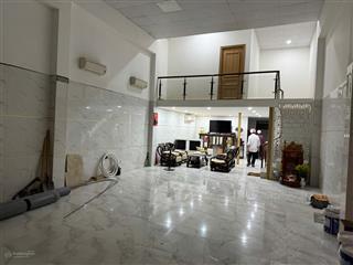 Cho thuê cửa hàng, ki ốt ở lương định của, 180m2, giá thỏa thuận, q2, hcm