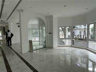 Cho thuê villa saigon pearl, 800m2, làm văn phòng, 109 triệu sàn trống 0932 069 *** chính chủ
