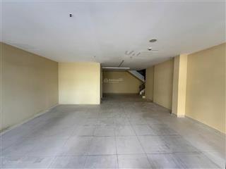 Cho thuê shop masteri thảo điền đối diện vincom tàu điện công viên nội khu 150m2