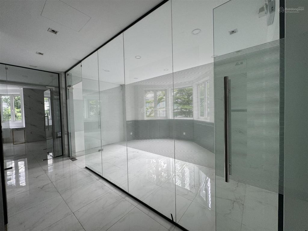 Cho thuê mới tòa nhà văn phòng saigon pearl 750m2 120 triệu / tháng ưu đãi trong tháng 11.2025