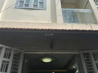 Cần bán nhà tại đường số 51, p14 căn 2 phòng ngủ, 2 toilet  0906 389 ***