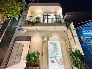 Hàng siêu hiếm phân khúc 5 tỷ, khu trung tâm lê hoàng phái, 3 phòng ngủ, 2wc,  0906 389 ***