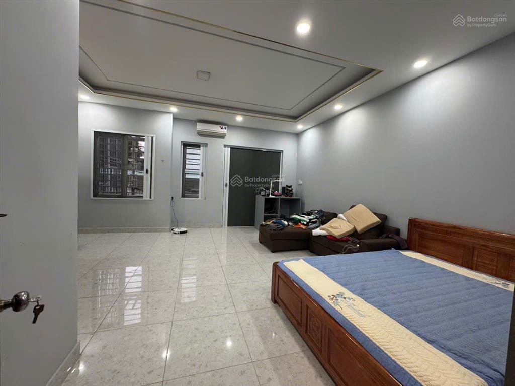 Bán nhà riêng đường trần bá giao, phường 5, quận gò vấp. dt 6x20m, 2 lầu, gần c/c hà kiều