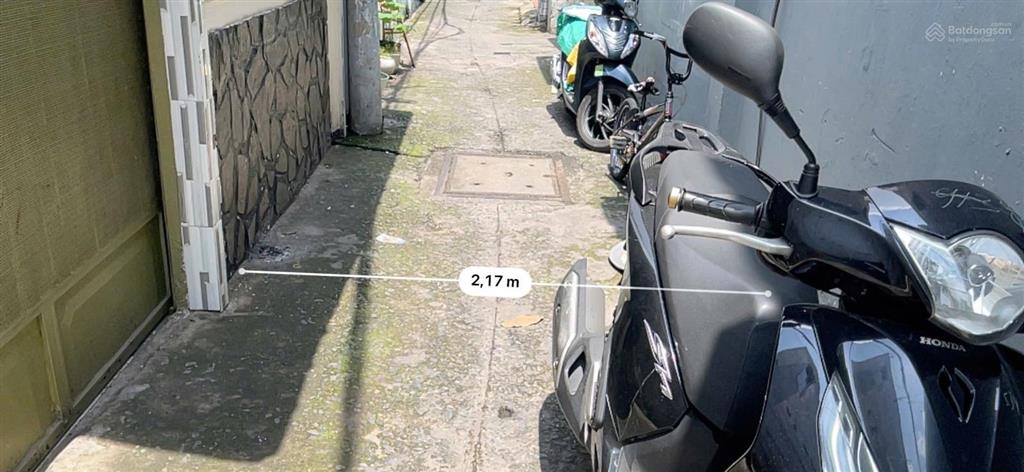 Bán nhà sau lưng mặt tiền đường tô ký, phường đông hưng thuận, q12, giá 2,25 tỷ, sh riêng