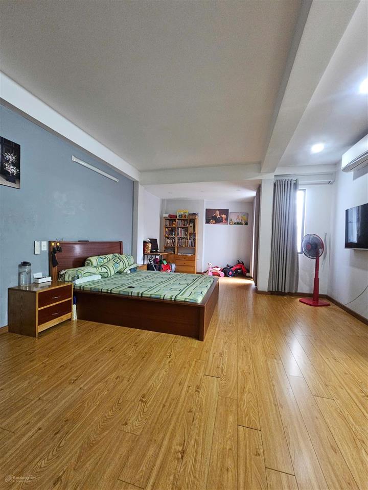Chính chủ bán nhà mt lũy bán bích, 5 tầng, 145m2, chỉ hơn 25 tỷ tl, kinh doanh sầm uất.