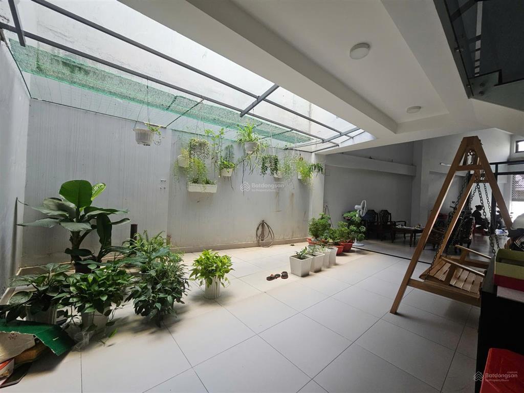 Chính chủ bán nhà mt lũy bán bích, 5 tầng, 145m2, chỉ hơn 25 tỷ tl, kinh doanh sầm uất.