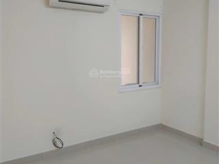 Cho thuê gấp căn hộ soho premier, nội thất cơ bản giá tốt thị trường chỉ 10.5 tr/th,  0909 445 ***