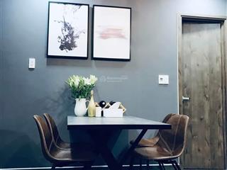 Cho thuê căn full nội thất 2pn 2wc cửa sổ rộng chung cư soho riverview 11tr5.  0902 257 ***