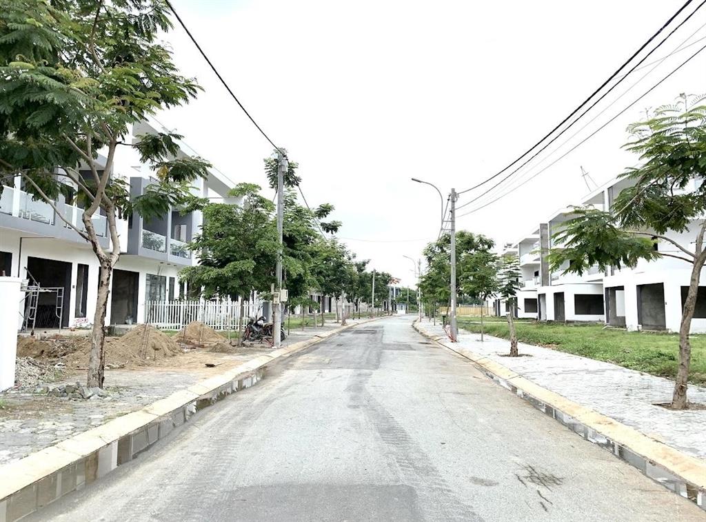 Bán đất kdc phước lộc, long hòa, cần giờ 5 x 22, giá 5 tỷ.