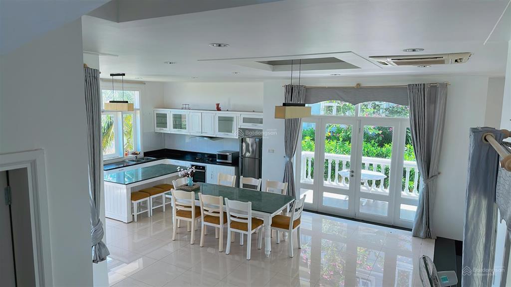 Cần bán căn biệt thự sealinks city view biển và view sân golf rất đẹp trung tâm vị trí số 1