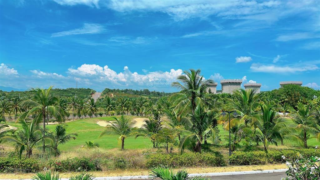 Cần bán căn biệt thự sealinks city view biển và view sân golf rất đẹp trung tâm vị trí số 1