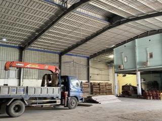 Chính chủ cho thuê kho,lô góc hai mặt tiền, kho mới, thoáng 70tr/th  0906 910 *** mrs phướng