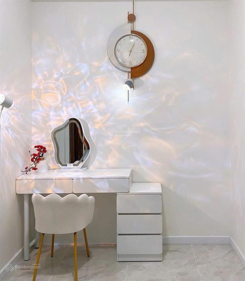 Cho thuê ch 3pn/83m2 the privia kđ giá 11,5tr/th( full nội thất giá 18tr/th) nhà đẹp lung linh.