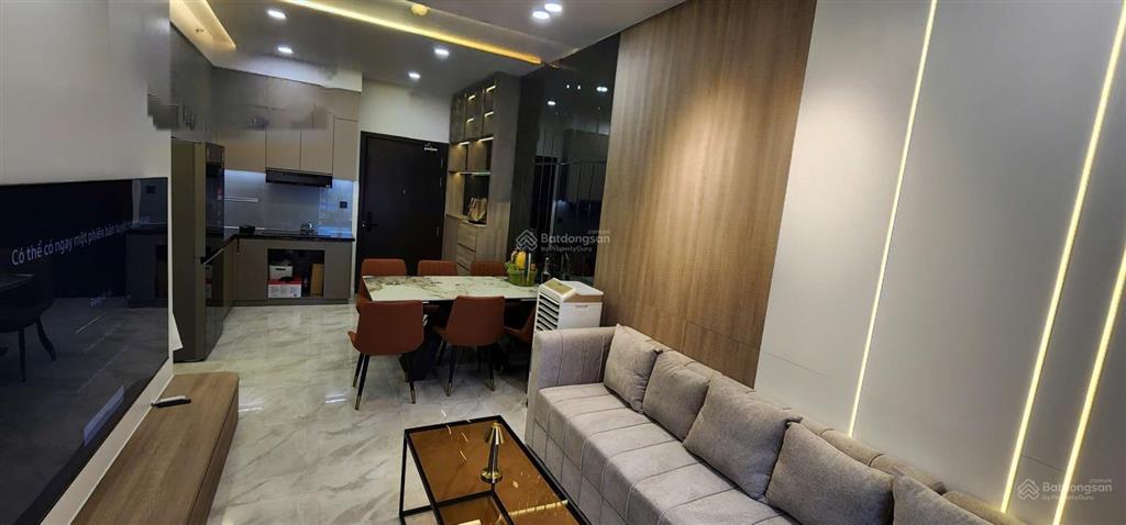 The privia kđ chủ kẹt vốn bán gấp 1pn/51m2 giá 3,4tỷ và 68m2/2pn giá 4,150 tỷ bao sổ, còn t/lượng.