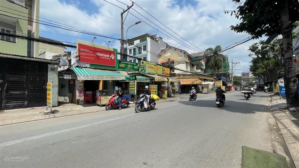 668m2 đất hẻm xe hơi tránh nhau ngay chu văn an  đang làm bãi giữ xe