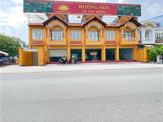 Bán nhà mt phạm văn đồng ngay lối vào sân bay tân sơn nhất, 11x50m, 3 lầu. qhxd 2 hầm + 12 tầng