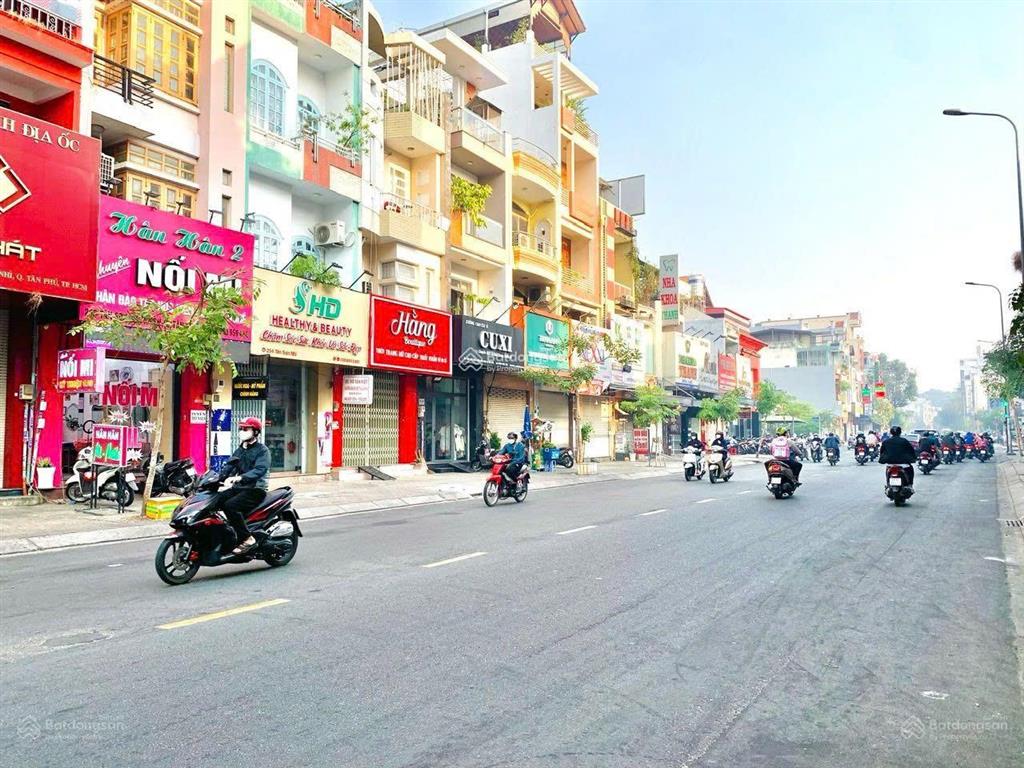 Bán nhà mặt tiền lê văn sỹ, quận 3.  dt 4 x 25m  hđt 150 triệu/tháng  giá bán 35 tỷ