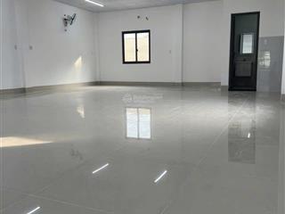 Cho thuê nhà nguyên căn mặt tiền đường huỳnh tấn phát ngay trung tâm nhà bè.kinh doanh buôn bán