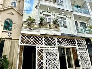 Bán nhà sát cổng văn hoá thể thao cạnh ubnd huyện nhà bè giá 6tỷ800tr dt 85m2 nở hậu.  0788 911 ***