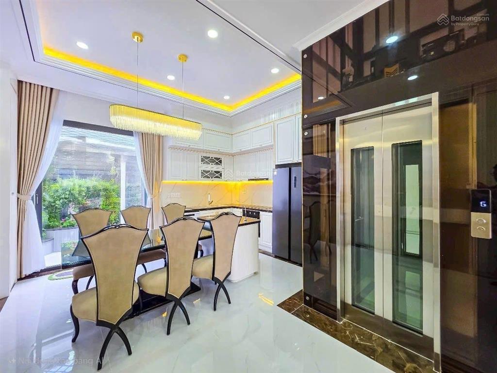 Bán nhà 4lầu full nội thất cao cấp khu dân cư anh tuấn nhà bè giá 9tỷ800 dt 83m2. 0909 519 ***