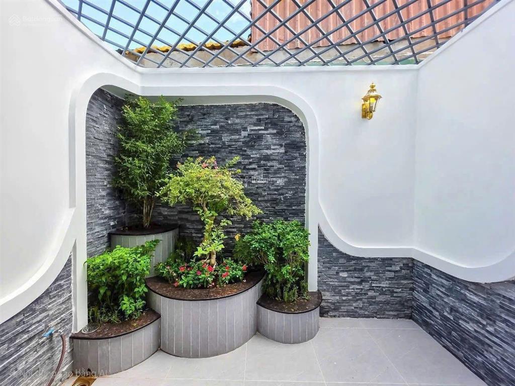 Bán nhà 4lầu full nội thất cao cấp khu dân cư anh tuấn nhà bè giá 9tỷ800 dt 83m2. 0909 519 ***