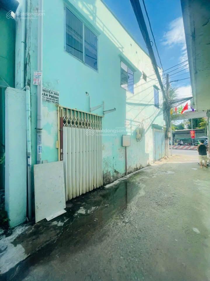 Bán nhà mặt tiền đường huỳnh tấn phát nhà bè vị trí đông dân kinh doanh đa ngành nghề  0909 519 ***