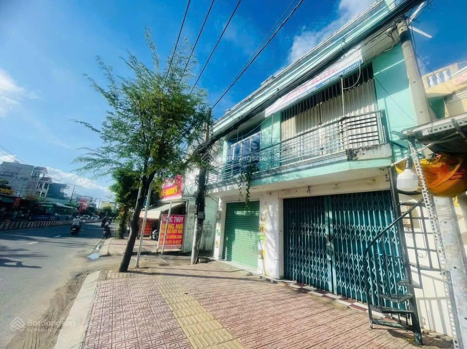 Bán nhà mặt tiền đường huỳnh tấn phát nhà bè vị trí đông dân kinh doanh đa ngành nghề  0909 519 ***