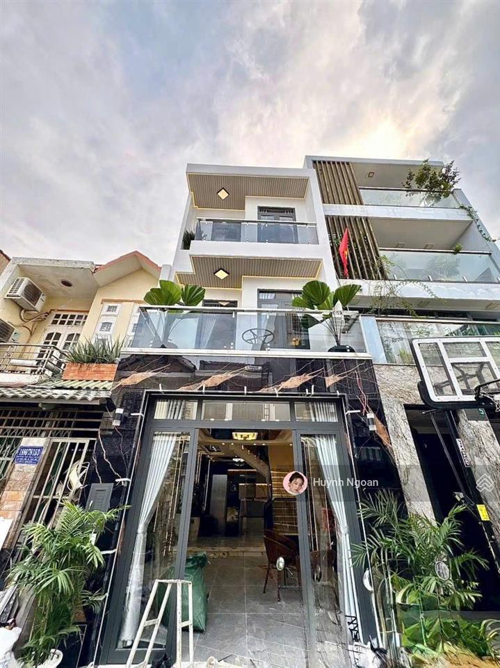 Nhà mới full nội thất cao cấp hẻm xe hơi 1942 đường huỳnh tấn phát tt. nhà bè  qua phú mỹ hưng 5ph