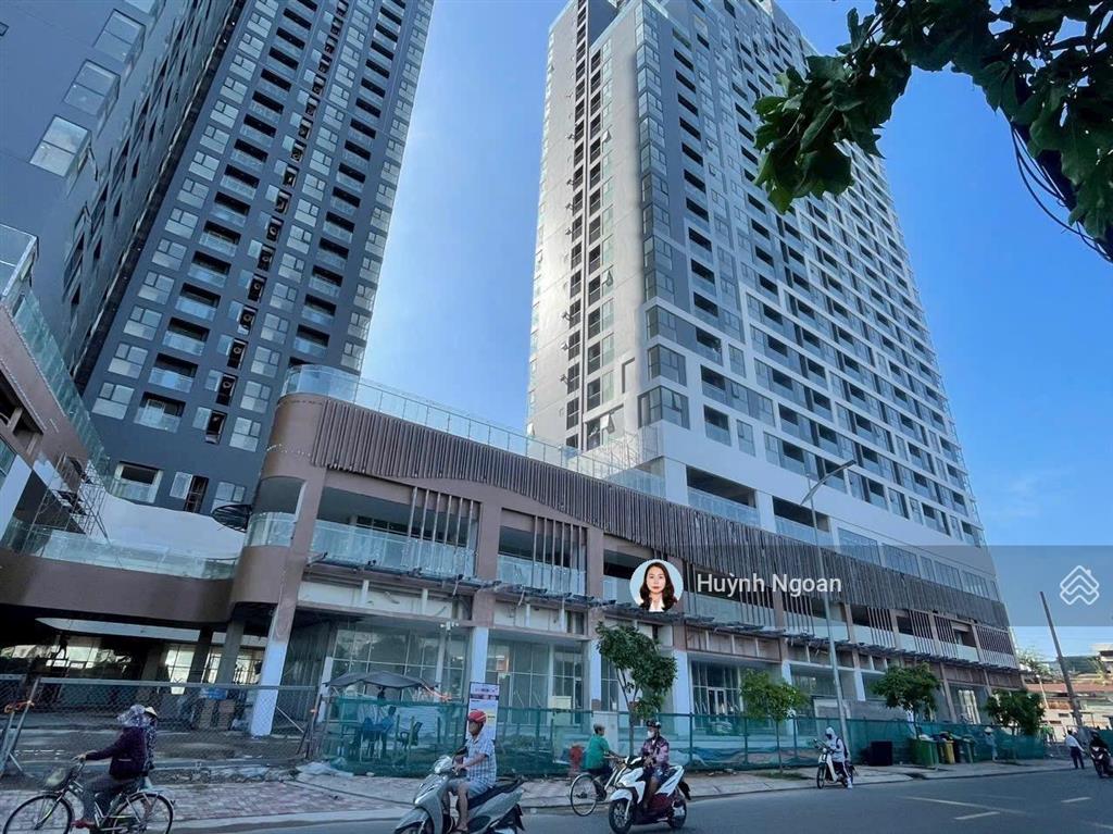 Shophouse khối đế dự án daqua view sông hoàn thiện hoạt động ngay thanh toán chỉ 4tỷ800 dt 165m2