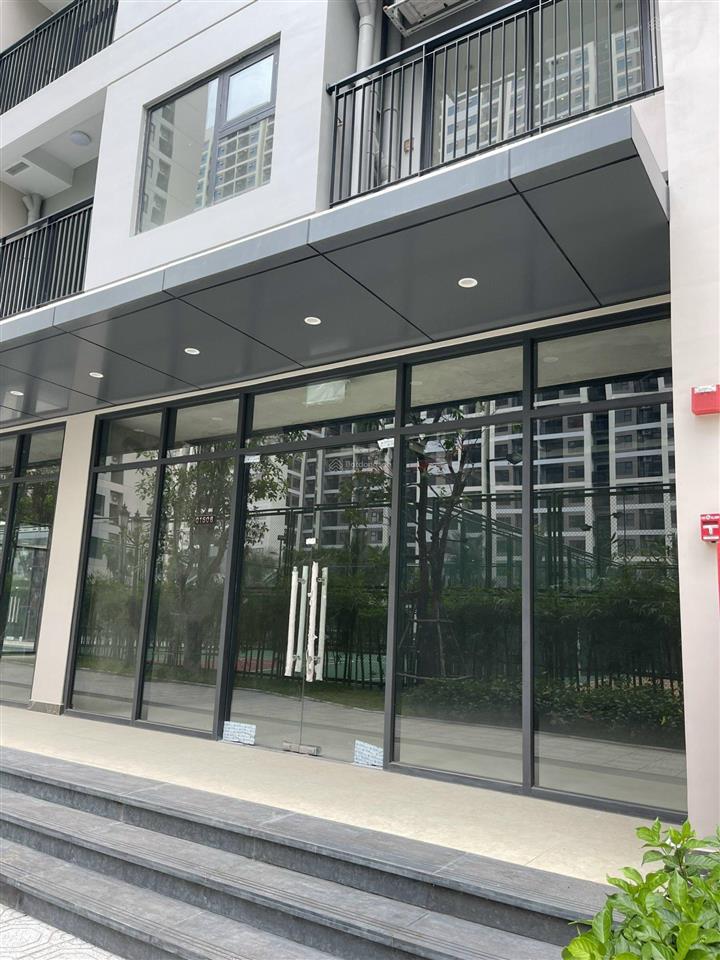 Bán gấp shophouse ori nội khu hồ hơi s802, 47 m2, đang vay 7,6 tỷ, bán 6,5 tỷ bao hết, lỗ hơn 4 tỷ