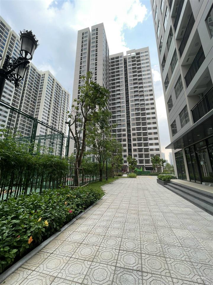 Bán gấp shophouse ori nội khu hồ hơi s802, 47 m2, đang vay 7,6 tỷ, bán 6,5 tỷ bao hết, lỗ hơn 4 tỷ