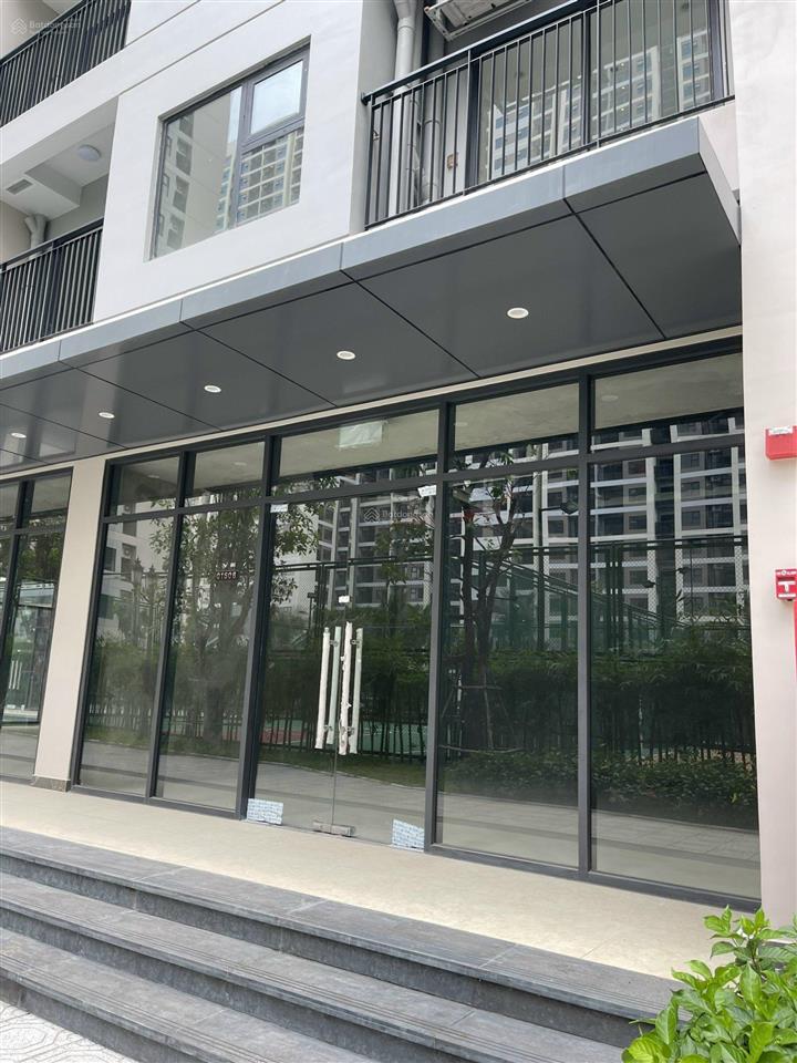 Shophouse khu beverly gần vincom, chiết khấu mạnh 45%, giá chỉ từ 4.5 tỷ, căn view hồ mặt thoáng