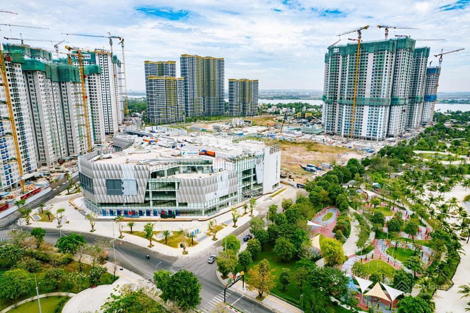 Giảm giá sâu hơn 600tr, căn hộ 2pn 80m2 beverly, nội khu resort, giá bao hết 4.650 tỷ, giá mềm nhất