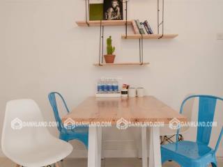 Ch icon 56  1 pn, 1 wc full nội thất cần cho thuê giá 15 triệu/th.  dung đi xem nhà
