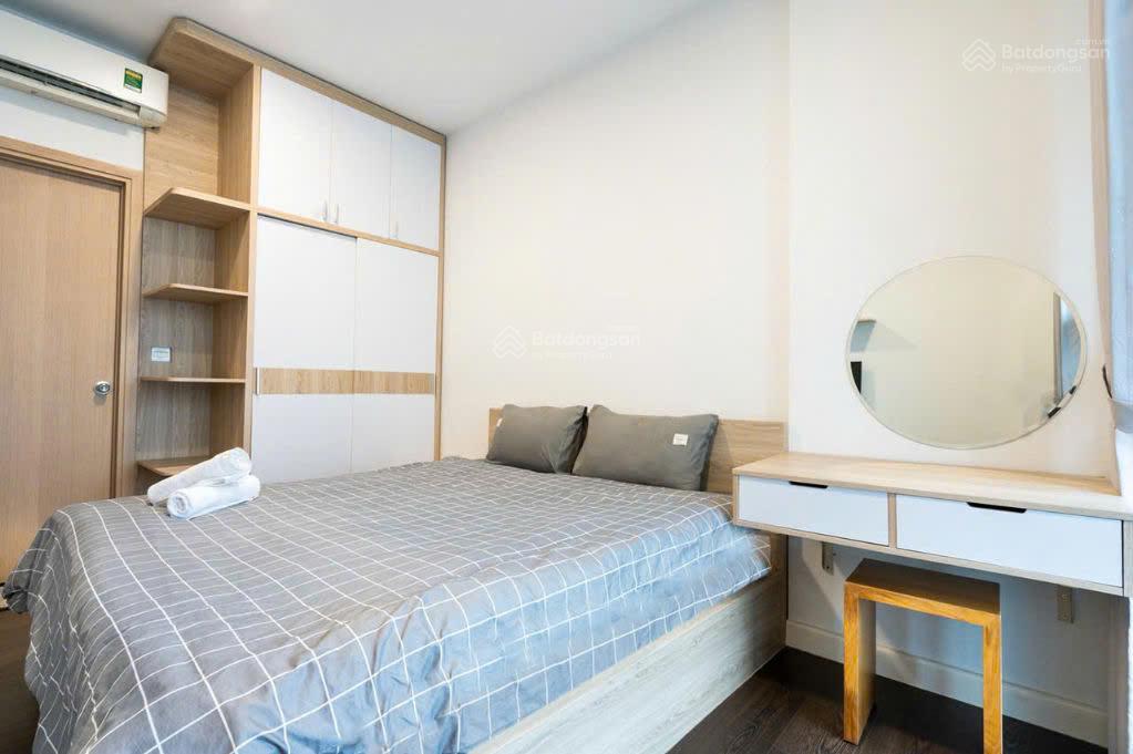 Giỏ hàng bán ch rivergate ot 2,9 tỷ, 1 pn riêng 3,9 tỷ, 2 pn giá 7,5 tỷ, 3 pn giá 9.5  10,5 tỷ.