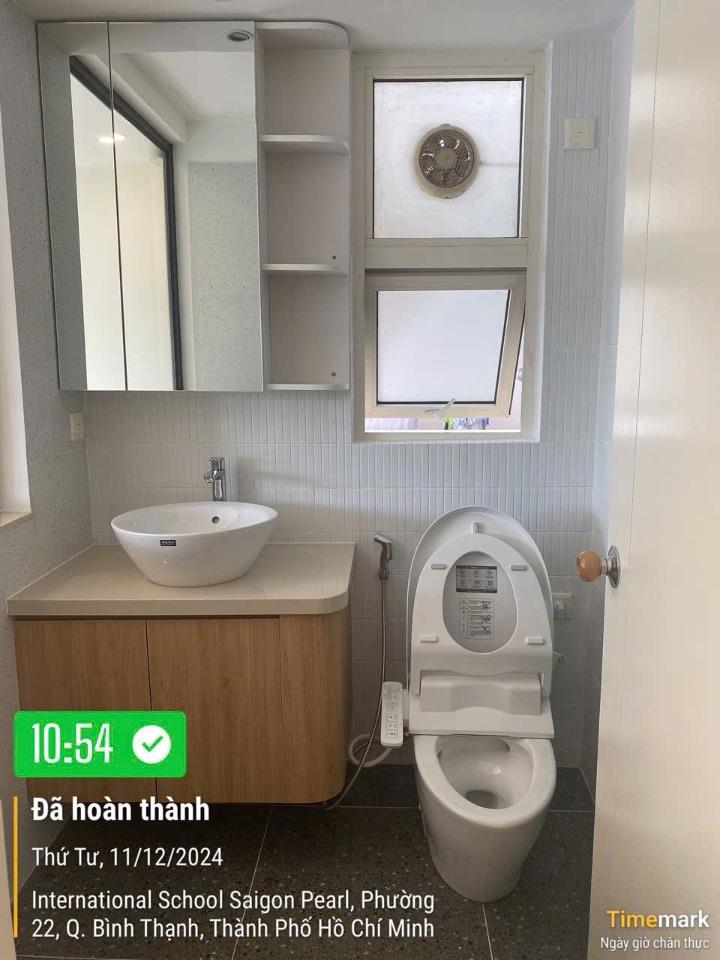 Bán căn hộ 2 phòng ngủ sân vườn, nhà mới nội thất cao cấp giá 9.7 tỷ/căn