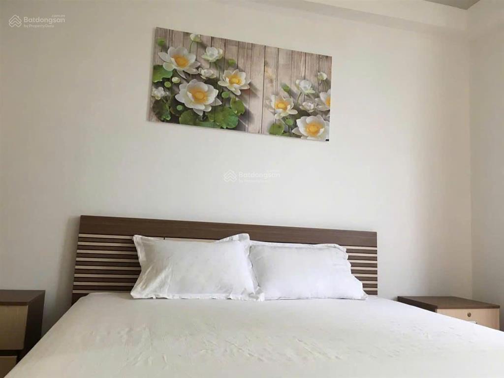 Cho thuê căn hộ saigon pearl, 3 phòng ngủ, lầu cao view đẹp, nội thất cao cấp giá 30 triệu/tháng