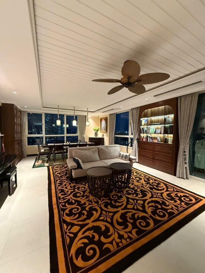 Bán căn hộ 3 phòng ngủ, thiết kế tinh tế, nội thất cao cấp mới hoàn toàn giá 19 tỷ/căn