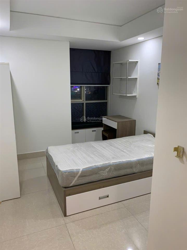 Cho thuê căn hộ chung cư satra eximland, 2 phòng ngủ, nội thất cao cấp giá 17 triệu/tháng
